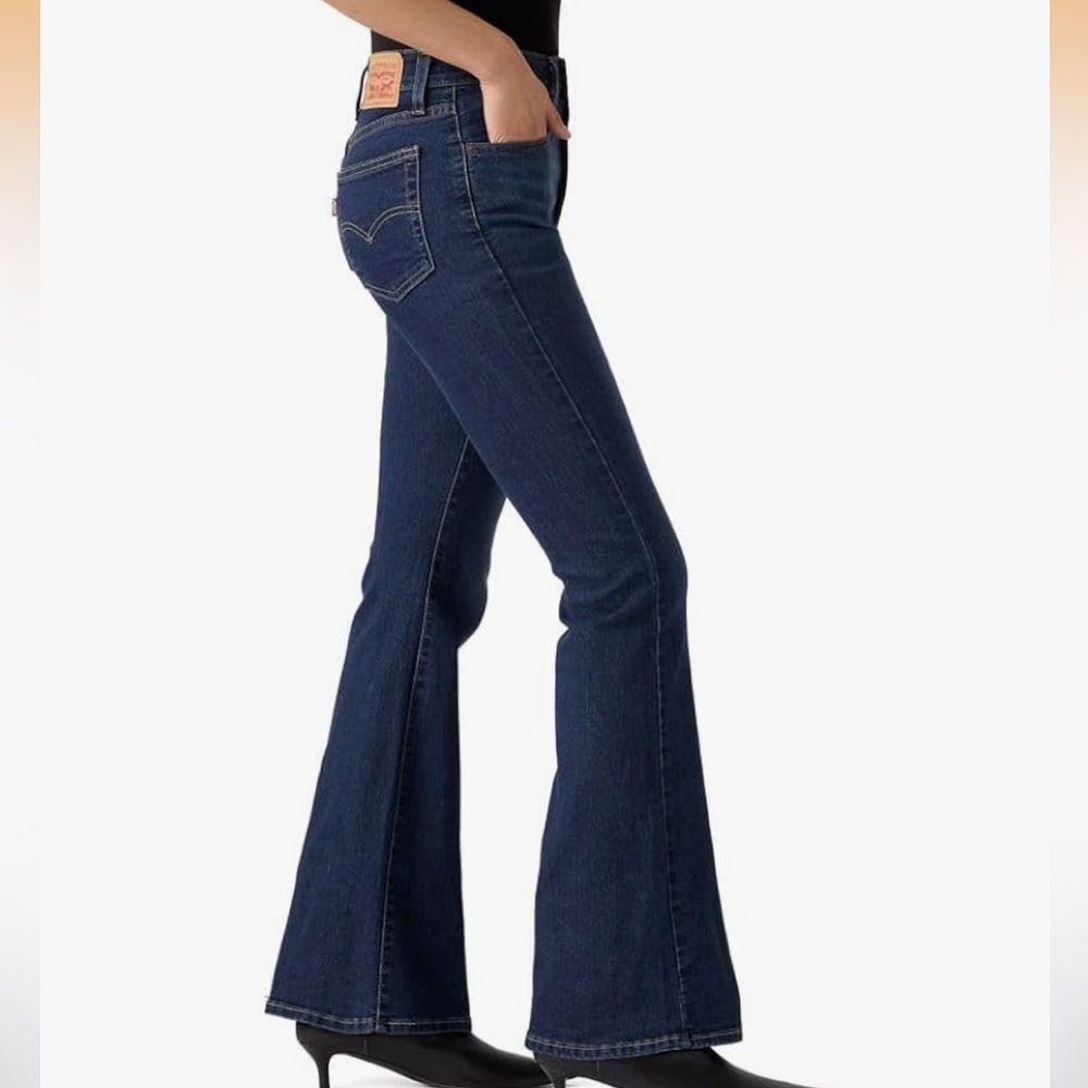 Levi's Women's 726 High Waist Flared Design Denim Pants - Picture 9 of 9